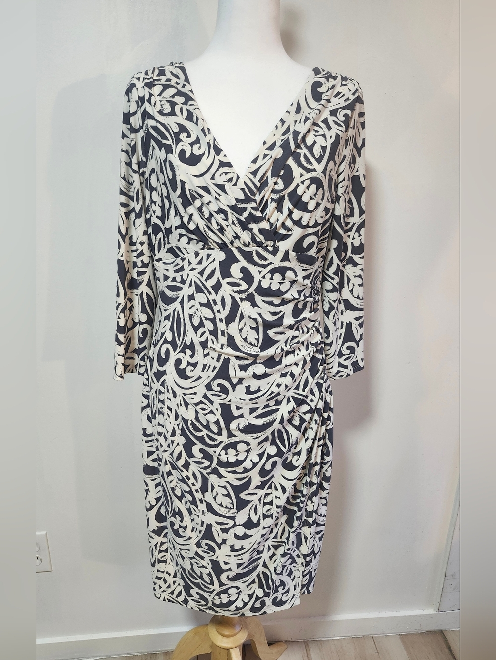 Ralph Lauren Gray & Cream V-Neck Wrap Midi Dress